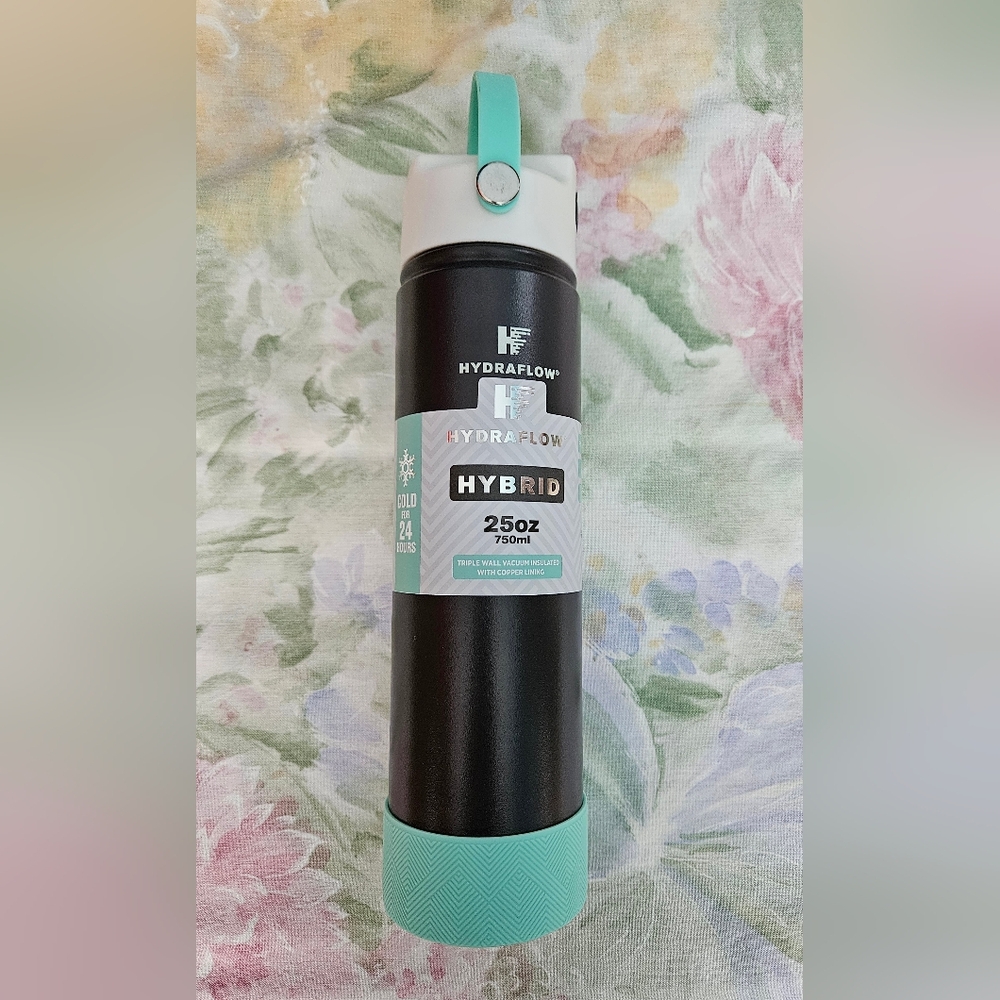 Hydraflow Hybrid Triple Wall Vacuum Insulated Water Bottle
